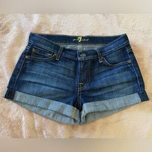 7 For All Mankind Roll Up Short - size 25